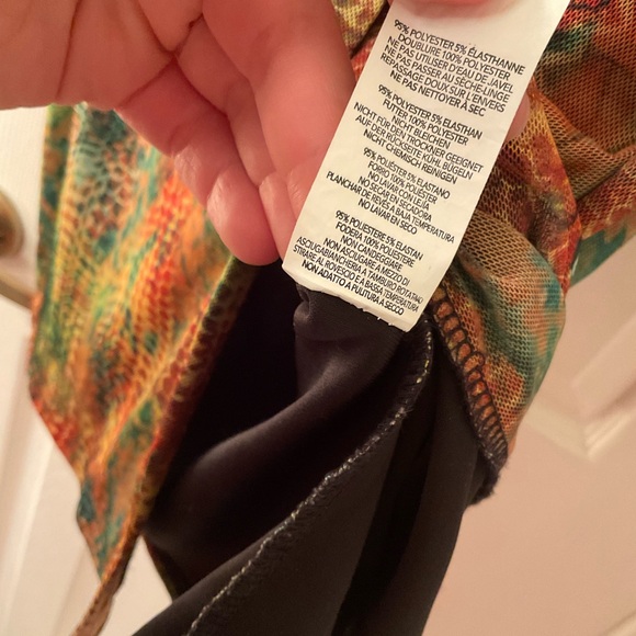 PrettyLittleThing Multicolor Patterned Dress - Picture 6 of 9